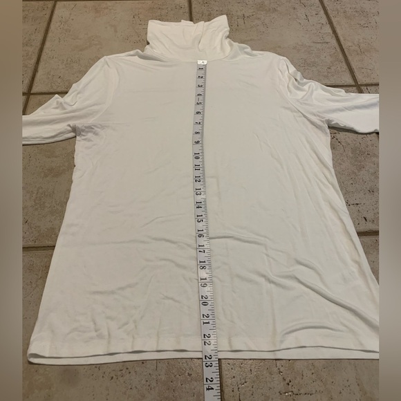 Cleo White Long Sleeve Cowl Neck Top - Size Medium - Picture 7 of 7
